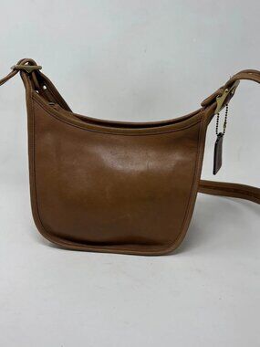 Vintage Coach 9950 Janice Legacy Tan Brown Leather Crossbody Shoulder Bag USA